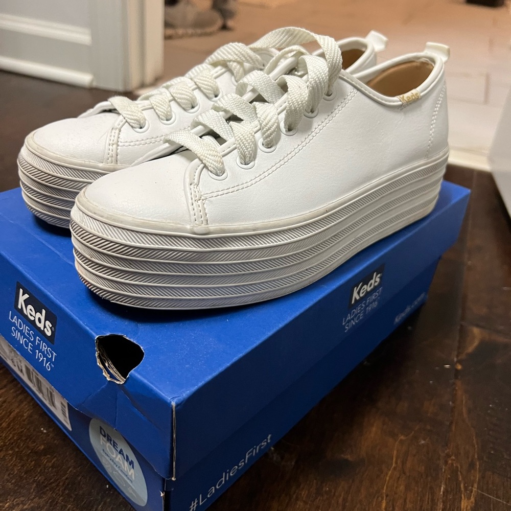 Womens Triple Up Leather White Keds